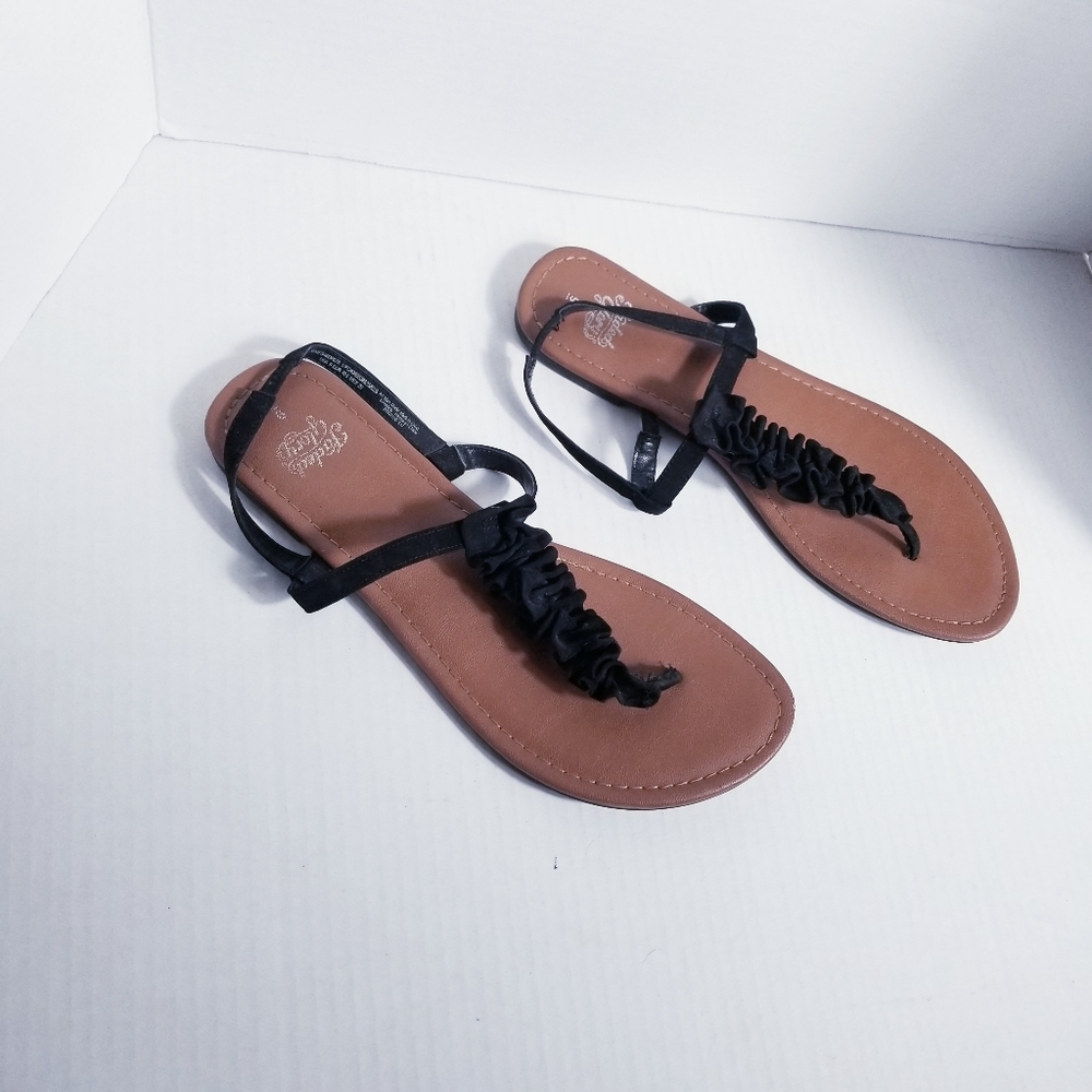 FADED GLORY BLACK THONG DRESSY SANDAL WITH BROWN SOLE SIZE 9
